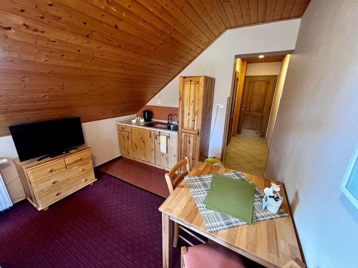 Penzion Zrzka Kořenov Exterior foto